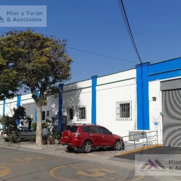ALQUILER LOCAL COMERCIAL EN PUEBLO LIBRE (609-904-2)