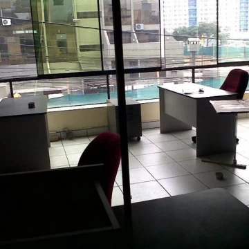 ALQUILER DE EDIFICIO PARA OFICINAS EN LINCE (609-93-8)