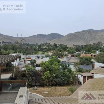 VENTA CASA COMO TERRENO O POR REMODELAR EN LA PLANICIE (609-1003-1 LUCY)