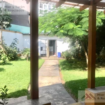ALQUILER CASA PARA OFICINA IMPLEMENTADA EN JESUS MARIA (609-637-2 LUCY)