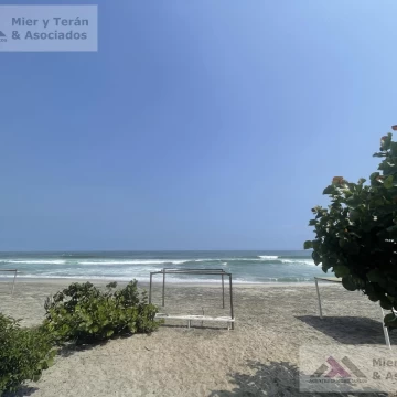 VENTA CASA FRENTE AL MAR EN PLAYA PULPOS (609-1058-1)