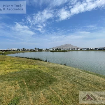 VENTA TERRENO EN PLAYA LAGUNAS DE PUERTO NUEVO (609-1129-1)