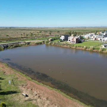 1776690792.jpg