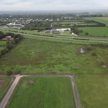 Venta – Campo de 4 Hectáreas en Funes | Ubicación Estratégica entre Av. Fuerza Aérea y Autopista Rosario–Córdoba