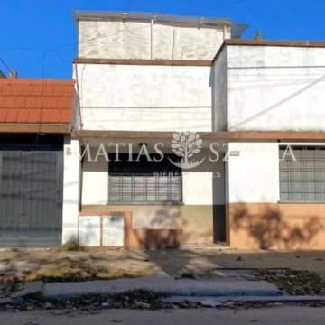 Venta de PH o GALPON 3 Ambientes, Morón
