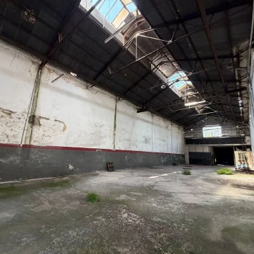 Excelente Ubicacion Mixtura 3   Deposito 570 mts cub Barracas