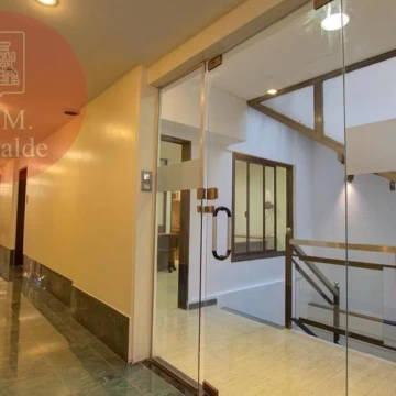 Viamonte 1400 - Excelente Ubicación 182m2 en PB y Subsuelo