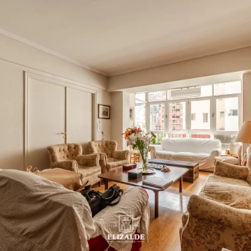 Suipacha y Juncal - 2 Dor c/Dep  - Balcón  - APTO CRÉDITO - Retiro - Venta