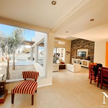 Casa en venta en Costa Esmeralda 4 dormitorios