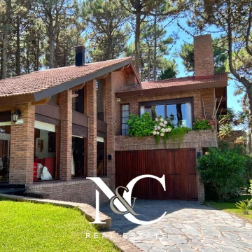 Casa en venta en Pinamar 5 amb a 300mts del mar