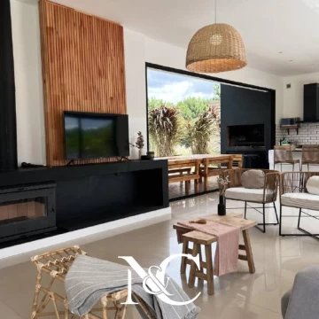 Casa en venta en Costa Esmeralda 5 ambientes