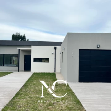 Casa en venta en Costa Esmeralda gas natural
