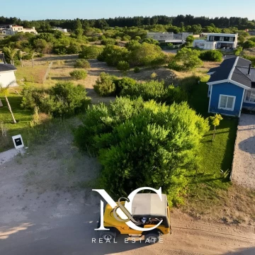 Lote en venta en Costa Esmeralda, con fondo libre