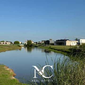 Terreno en venta en Barrio La Alameda al agua