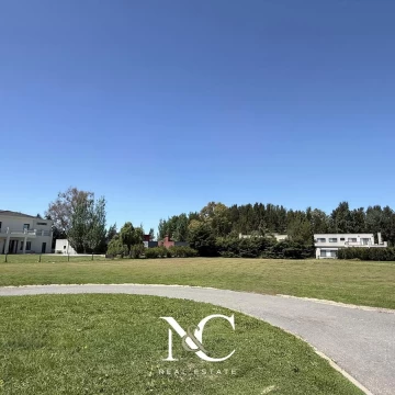 Lote en Venta en el Barrio Don Joaquin Canning