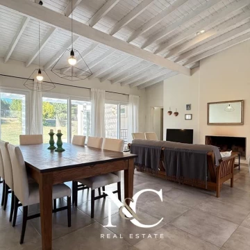 Casa en venta en Costa Esmeralda al golf
