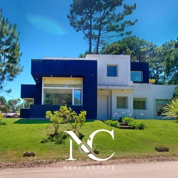 Casa en venta en Pinamar, Alamos