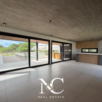 Casa en venta en Costa Esmeralda barrio Marítimo III