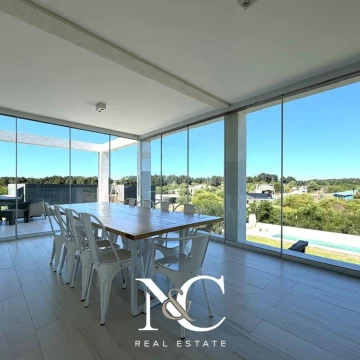 Casa en venta en Costa Esmeralda, barrio Senderos IV 