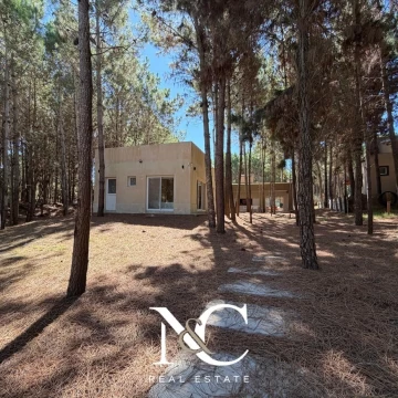 Casa en venta en Costa Esmeralda, barrio Senderos IV