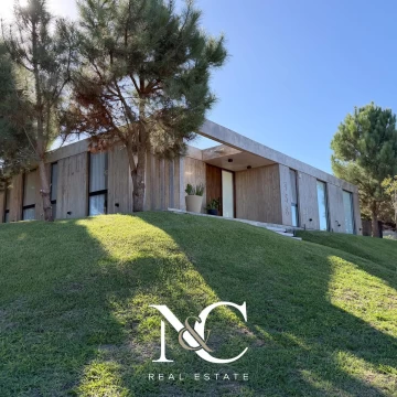 Casa en venta en Pinamar con Gas Natural