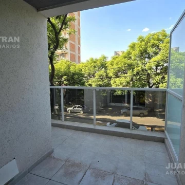 Depto en VENTA - Amplio Balcon al Frente - 1 Dormitorio