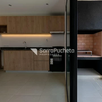 Venta semipiso 2 ambientes con parrilla en Haedo.