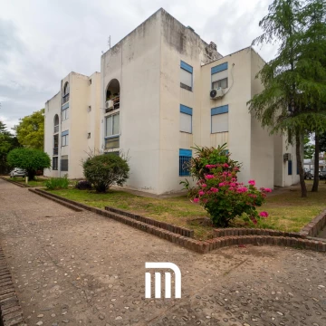  Planta Baja 2 dorm y cochera en Arcos del Cerro