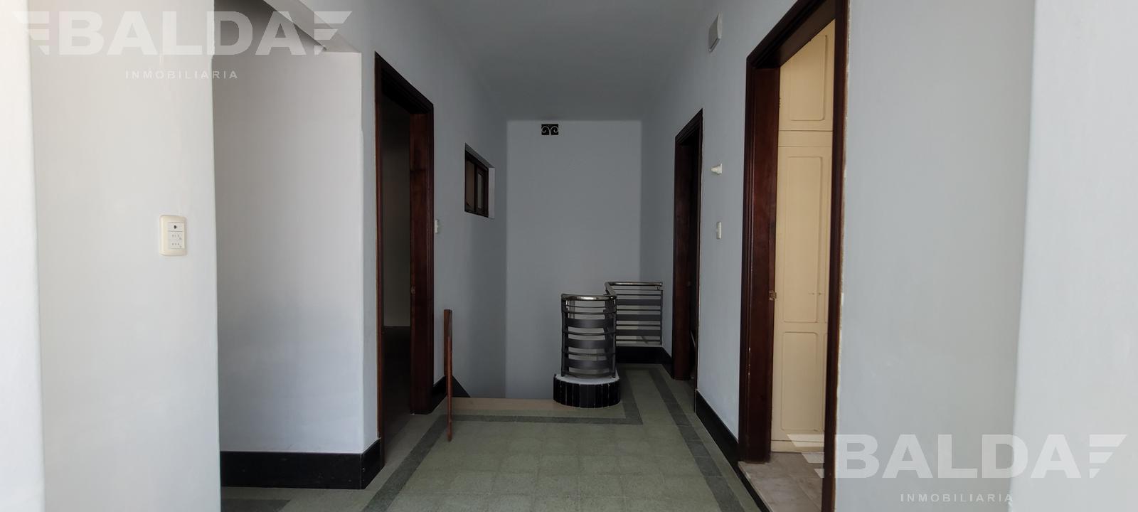 image 32