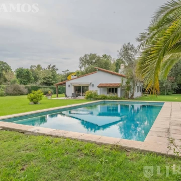 Venta - Casa quinta de una planta c/ 3 dorms| Lote 4500m² | Del Viso, Los Jazmines, Pilar