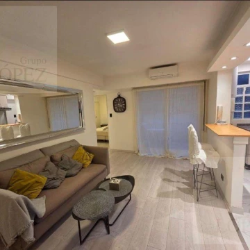 Alquiler temporal - Departamento en Villa Crespo - 2 ambientes con balcón francés