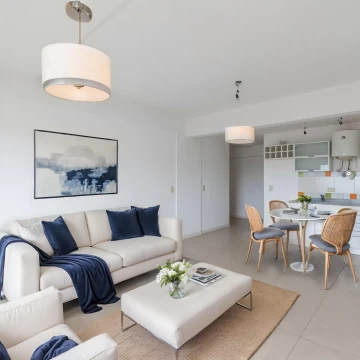 VENTA - DEPARTAMENTO - 1 AMBIENTE - PISO ALTO - LUMINOSO - CON COCHERA - MONSERRAT