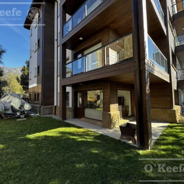 Departamento 3 ambientes con jardín, en venta. Barrancas de Melipal, Bariloche