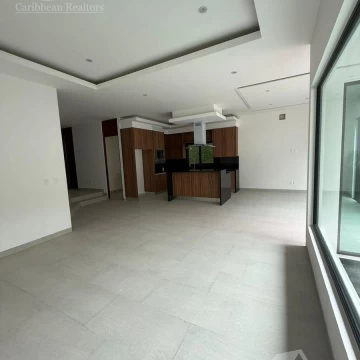 Casa en Renta en Via Cumbres