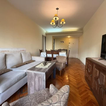 Venta Departamento 4 Ambientes con balcón en Villa Crespo