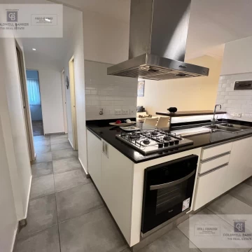 Departamento en venta 3 ambientes con balcón y cochera