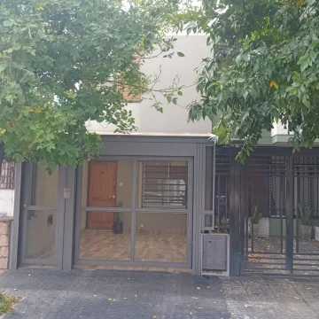 DUPLEX TRES AMBIENTES VILLA SARMIENTO RECICLADO