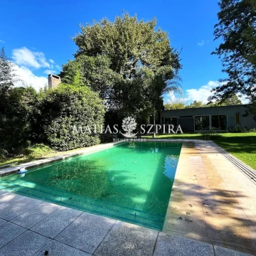 Alquiler Casa con  pileta Parque Leloir
