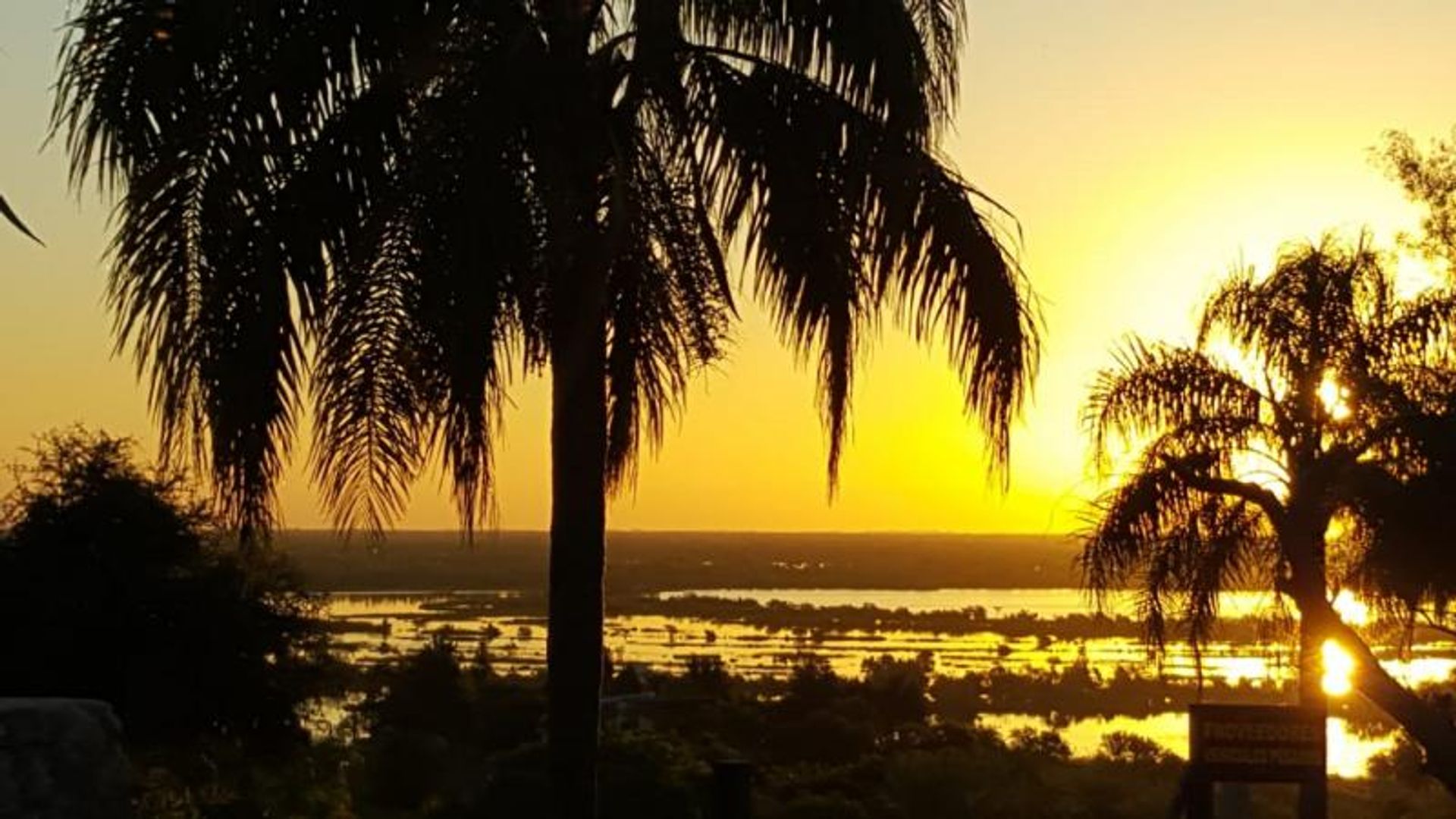 ATARDECER.jpg