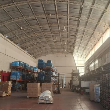 Depósito de 1736 m2 cubiertos en Alquiler - La Tablada