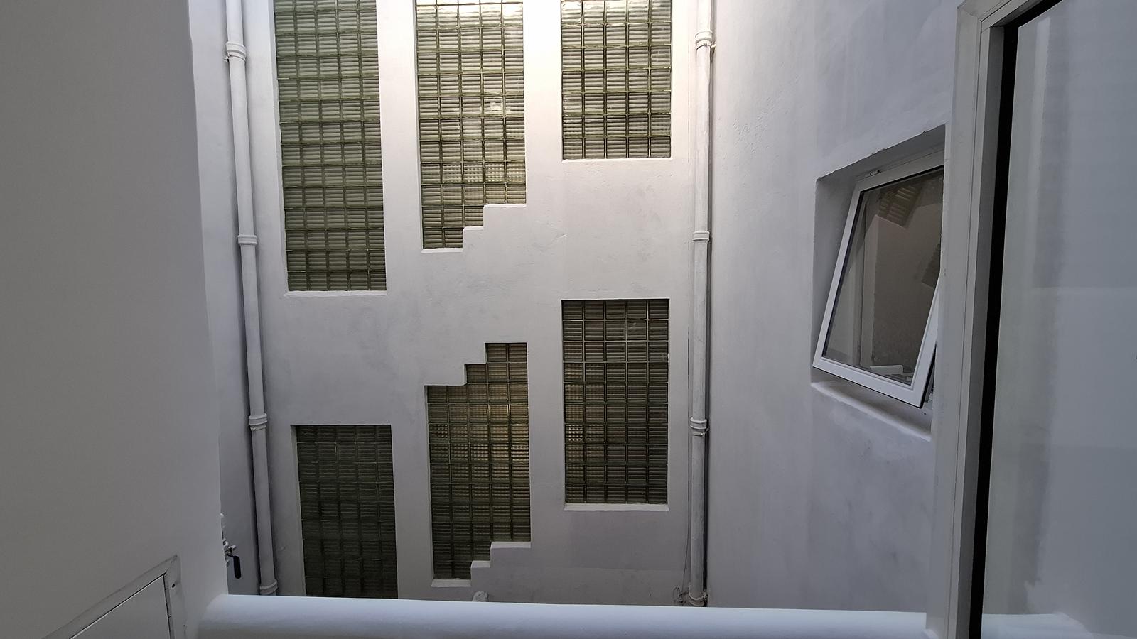 image 32