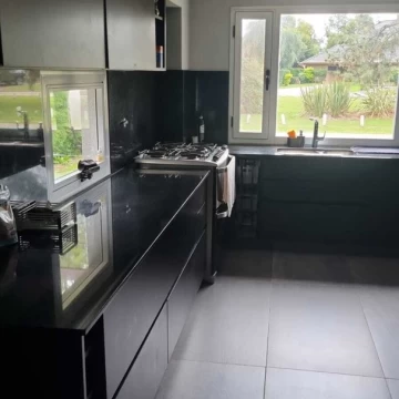 Casa Venta en Sargento Cabral 2600
