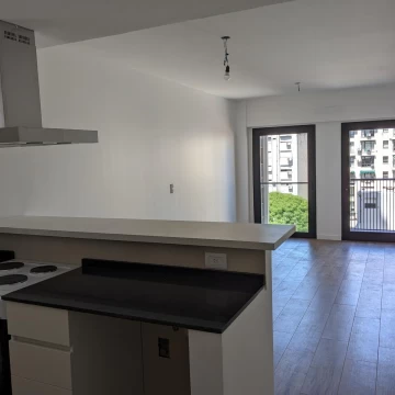 Monoambiente Piso Alto en Venta con renta - Balcón - Retiro