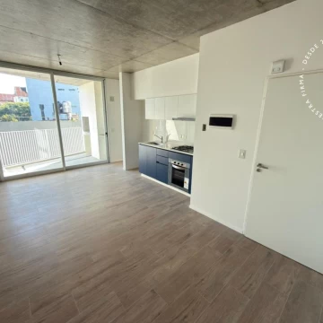 Departamento en venta de 2 ambientes, balcón con parrilla - Chacarita