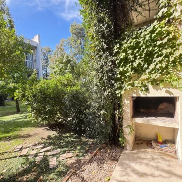 Alquiler Departamento Tipo Loft con Jardin y Parrilla - Ayres Loft