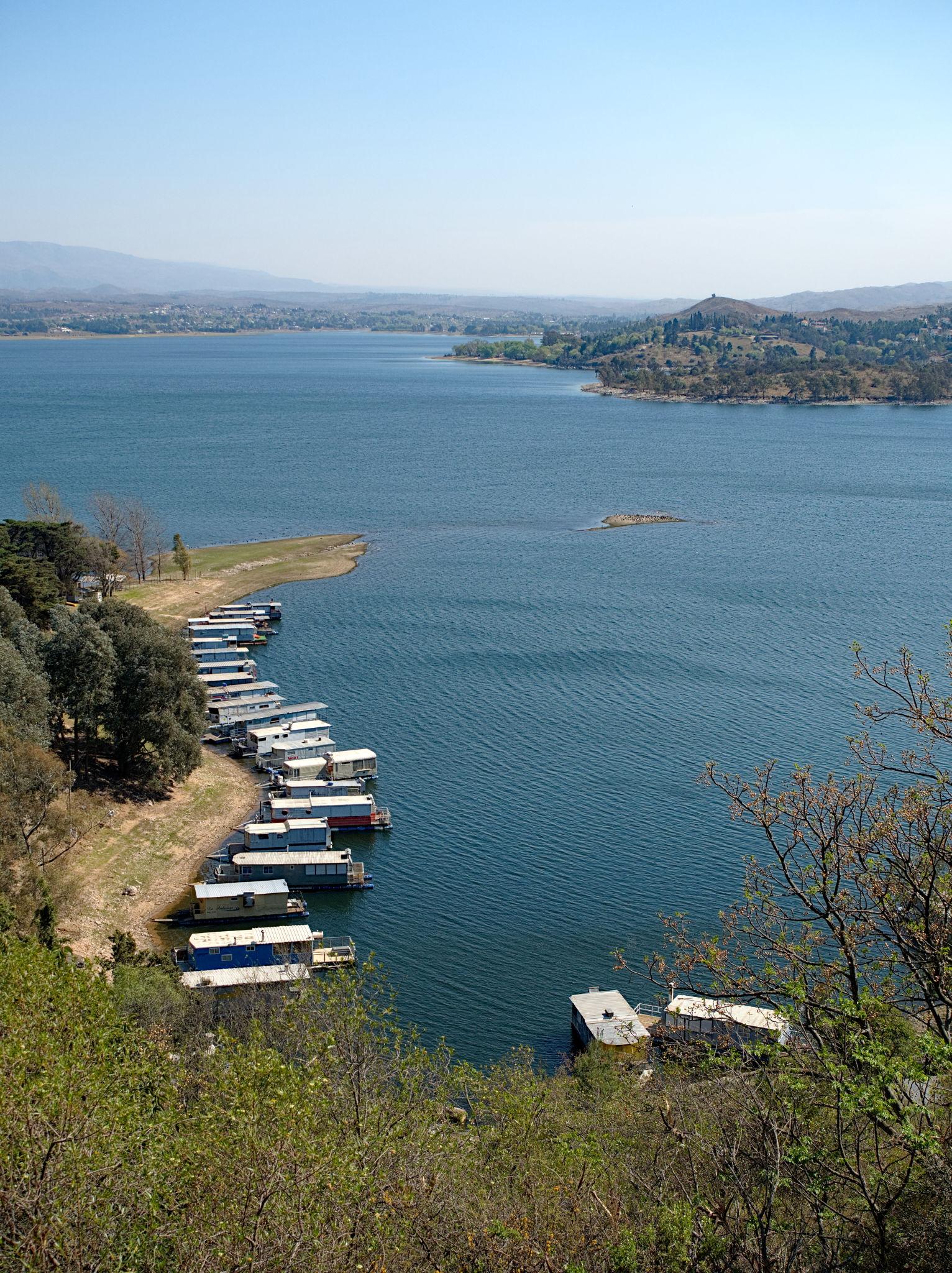 Invertir en el Lago Los Molinos: oportunidades en Molvento, Las Tejas y zonas premium