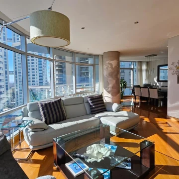 Departamento  de 3 Ambientes con 2 cocheras - Mulieris Puerto Madero