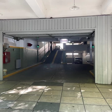 Venta cochera doble en Belgrano. Muy buena ubicacion 