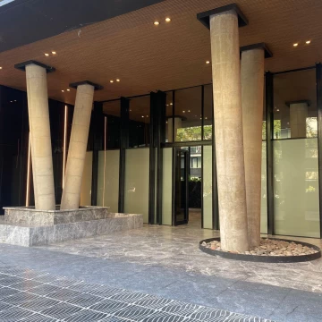 Departamento en Venta de 3 ambientes con cochera en Lumiere