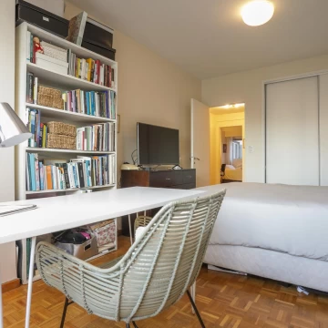 Departamento 4 ambientes en venta sobre Av Callao Recoleta Cochera Seg 24hs